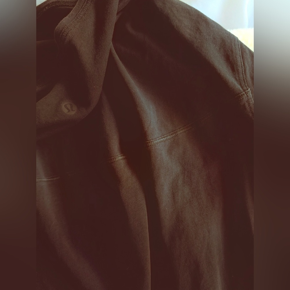 Lululemon Longsleeve Active Top
